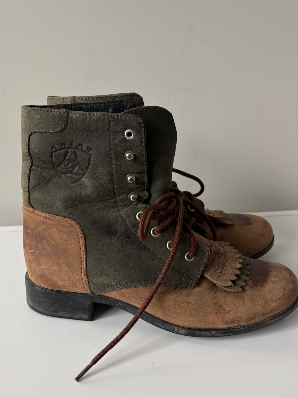 Ariat Women’s Leather Lace Up Boots Brown Green Fringe Kiltie Size 6.5 - Picture 11 of 12